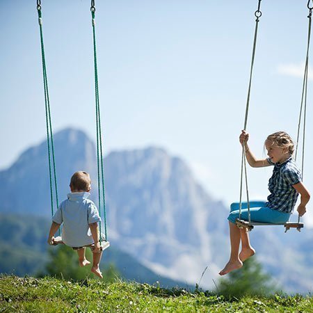 Camping mit Kindern in Südtirol – Spiel & Abenteuer rund um die Lärchwiese